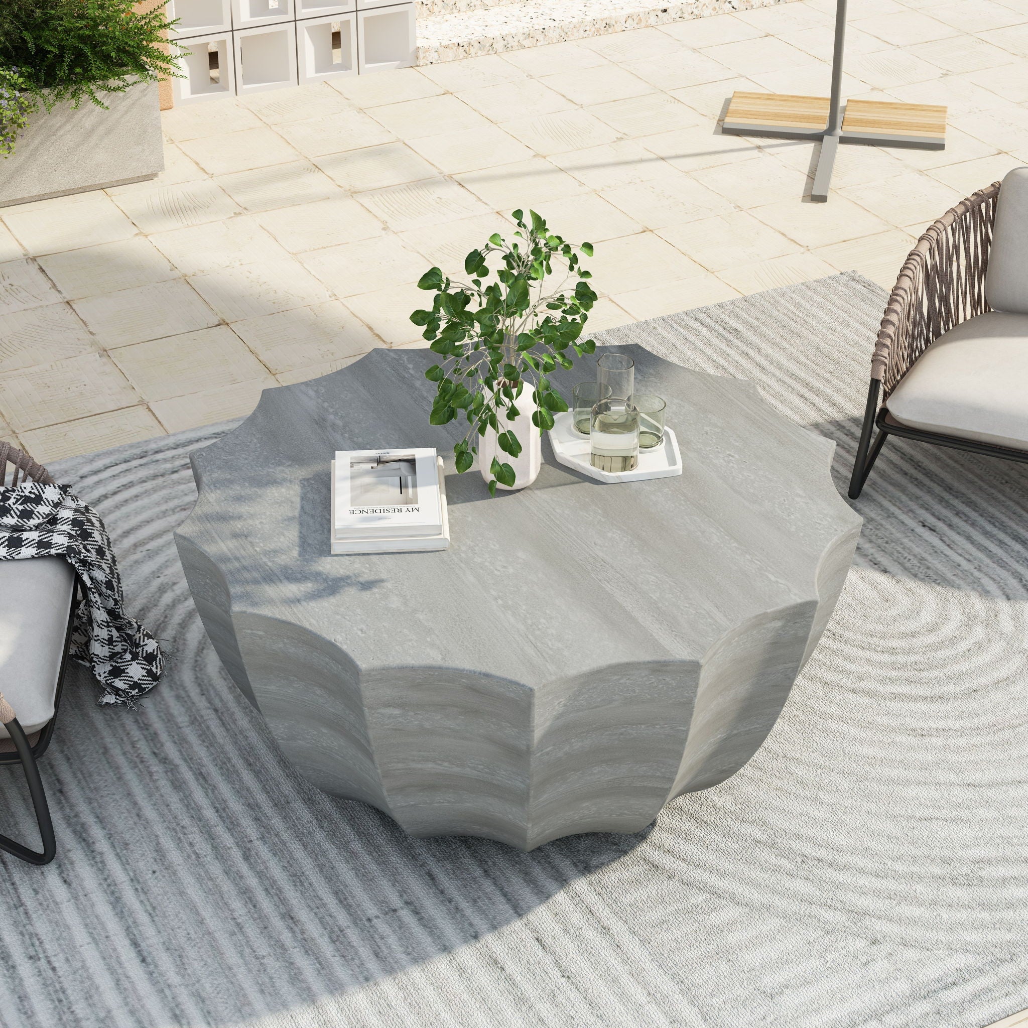 Modern Round Coffee Table For Indoor / Outdoor Unique Piece Furniture