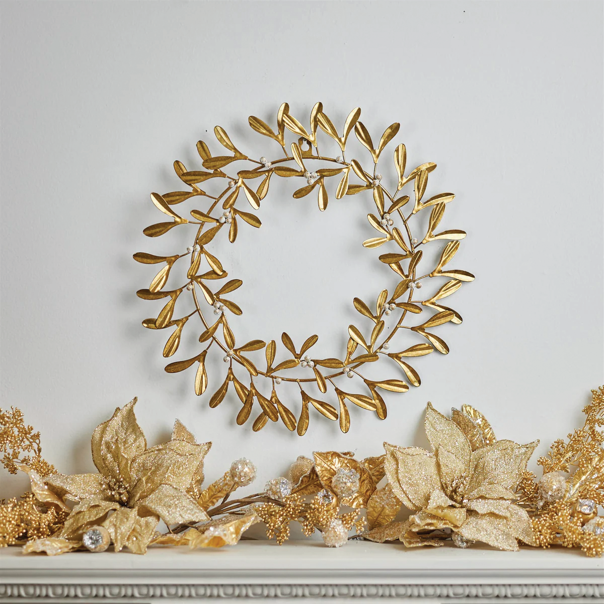 Metal Gold Mistletoe Wreath Branches Designs