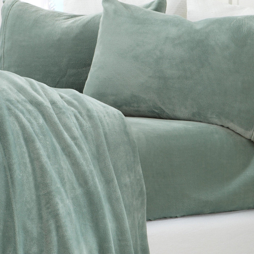 Solid Plush Sheet - Velvet Luxe Collection Great Bay Home