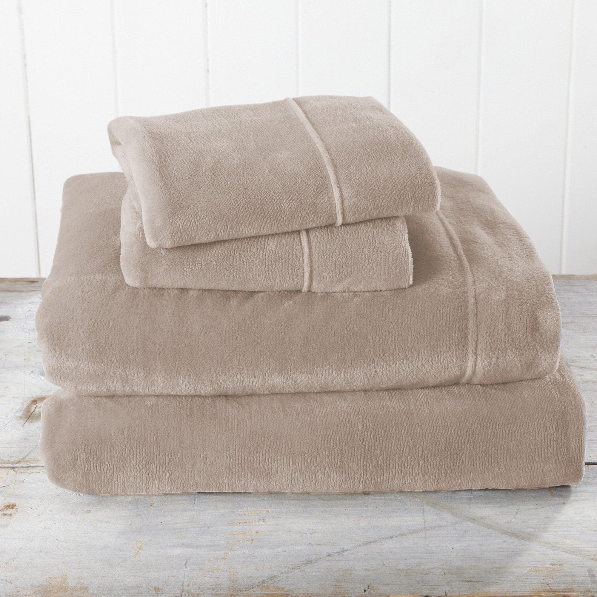 Solid Plush Sheet - Velvet Luxe Collection Great Bay Home