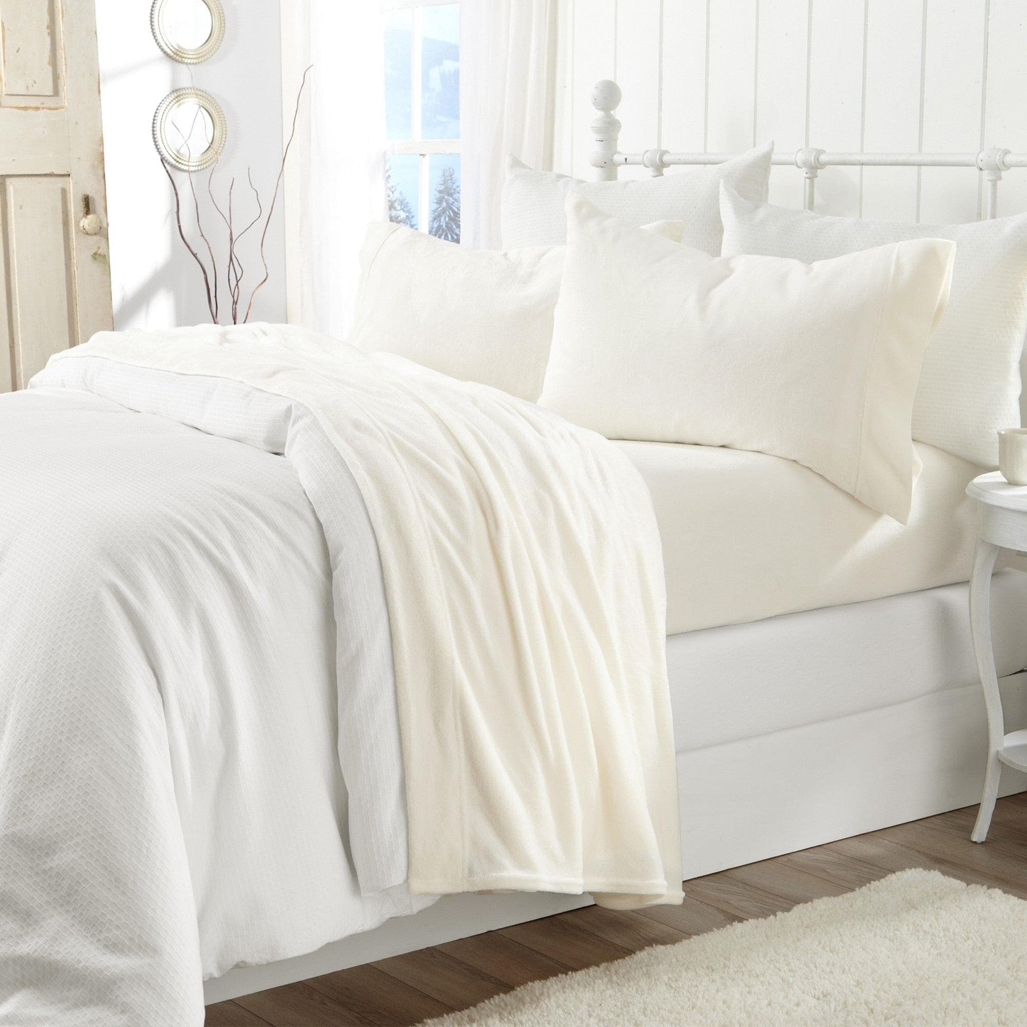 Solid Plush Sheet - Velvet Luxe Collection Great Bay Home