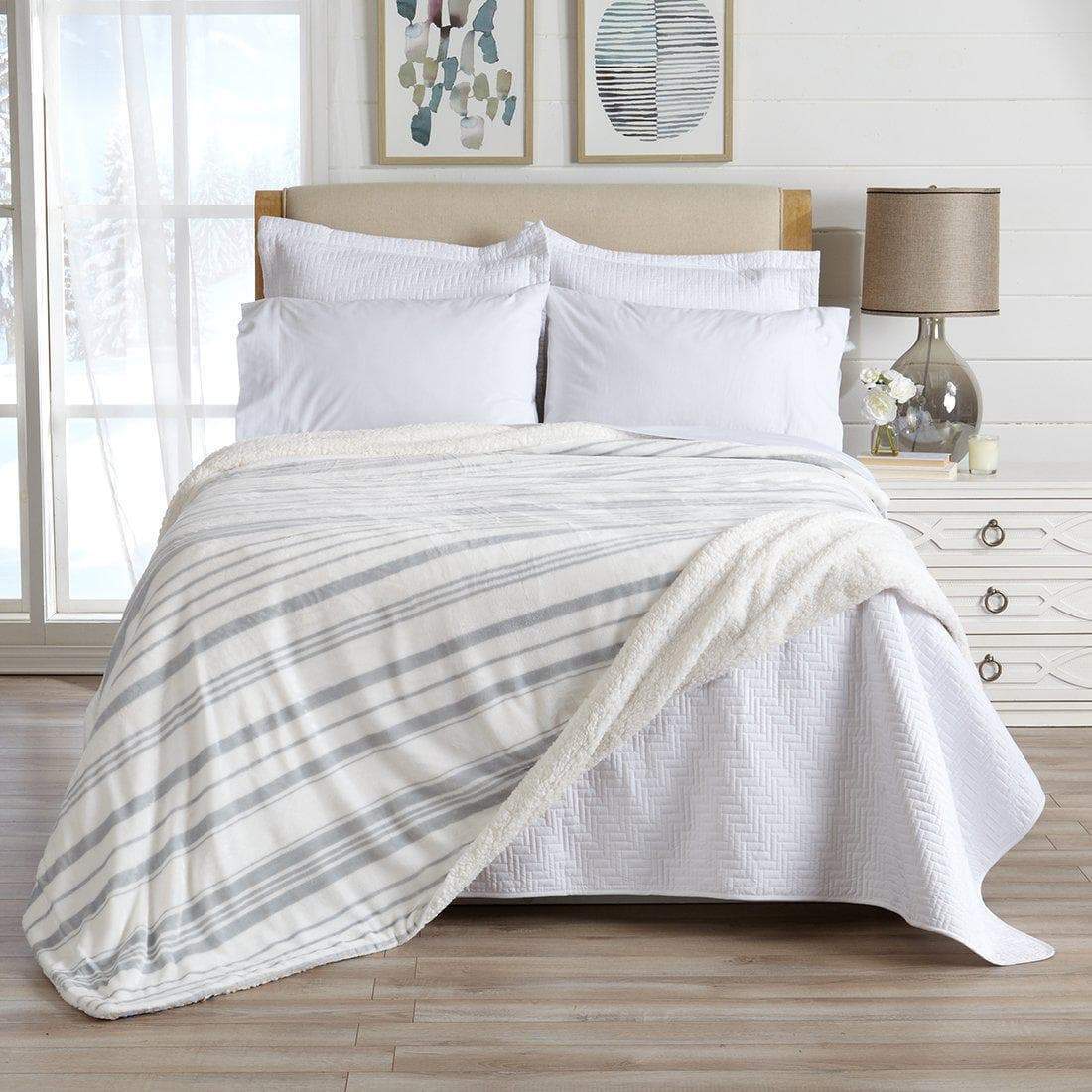 Velvet Plush Sherpa Luxury Bed Blanket - Kinsley Collection Great Bay Home