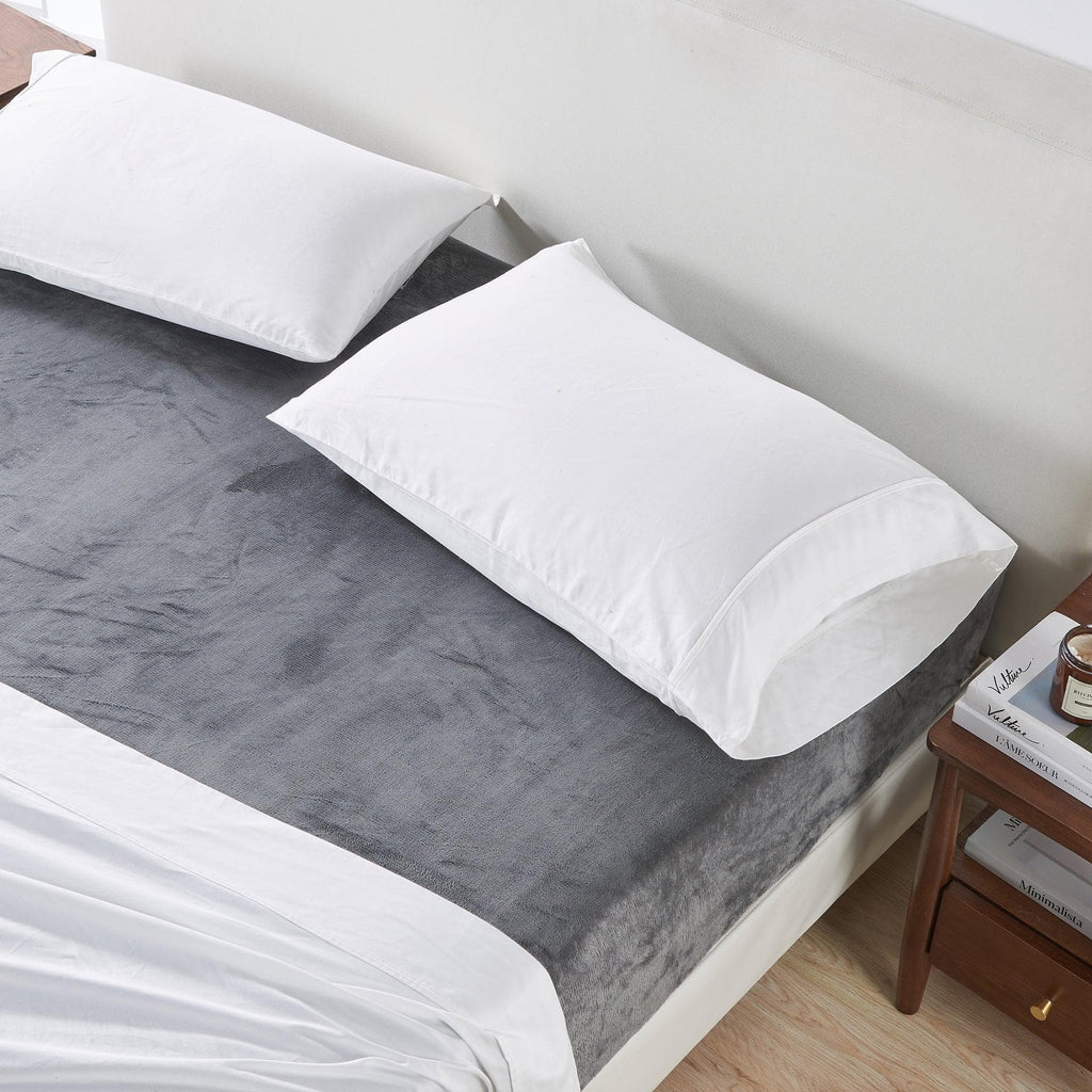 Solid Plush Fitted Sheet - Velvet Luxe Collection Great Bay Home