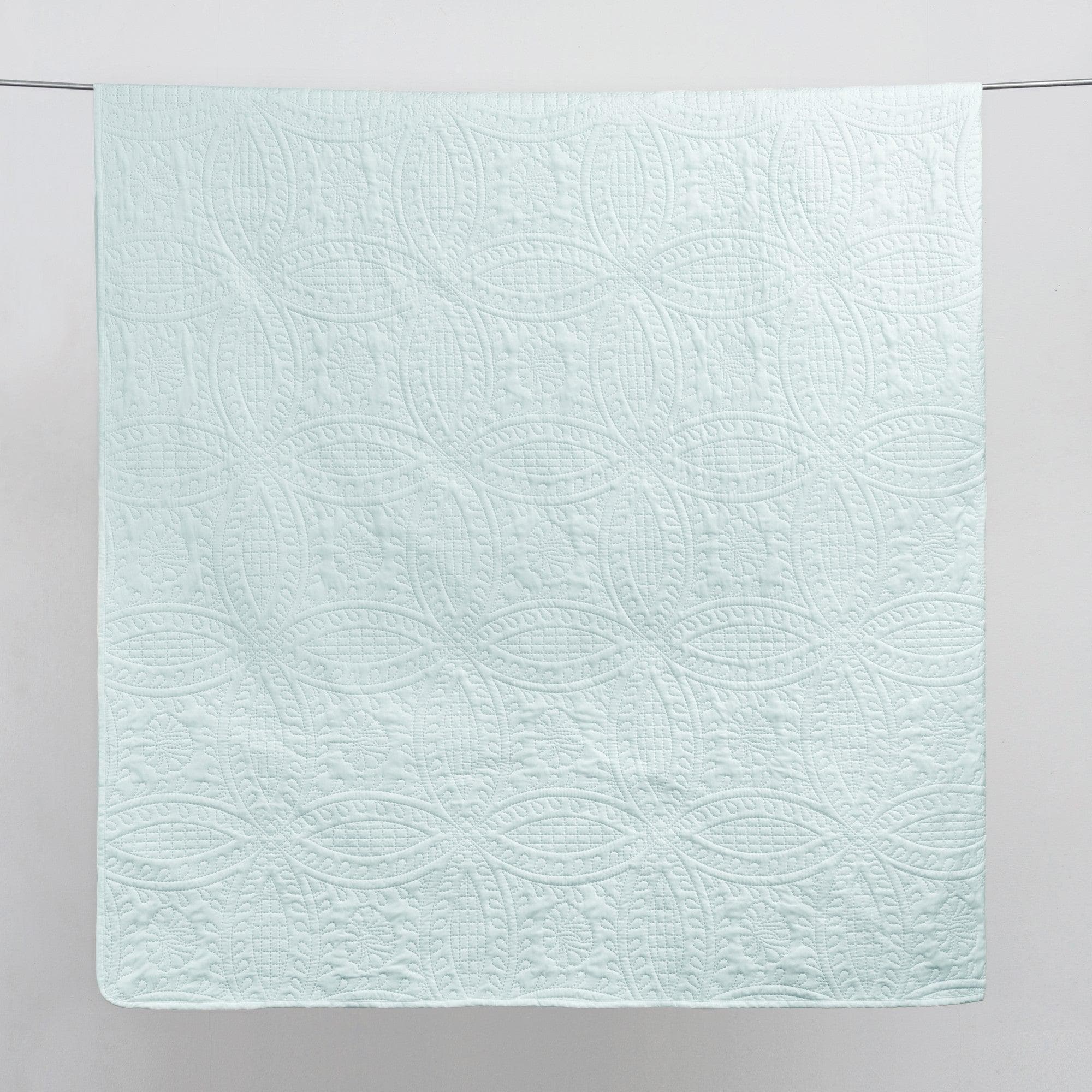 Oversized Medallion Quilt Set - Clara Collection Great Bay Home