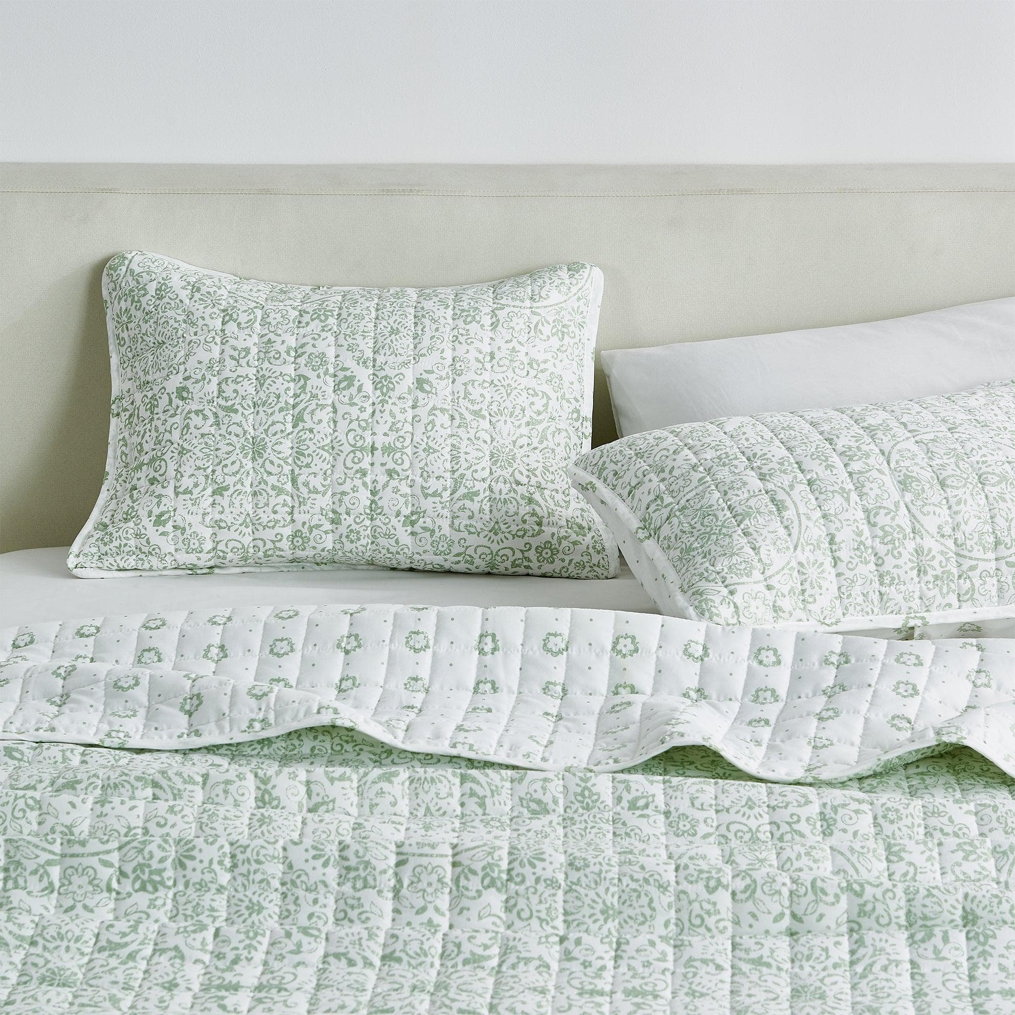 Floral Medallion Printed Microfiber Quilt Set - Kaleigh Collection Great Bay Home