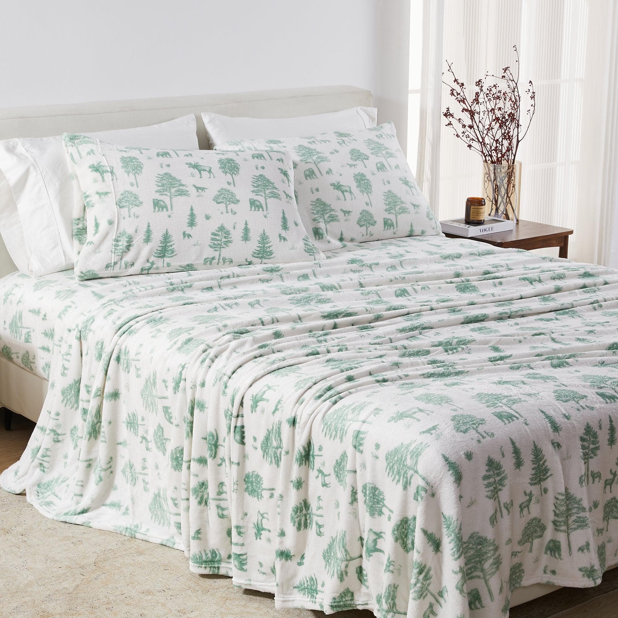 Printed Plush Sheet - Velvet Luxe Collection Great Bay Home