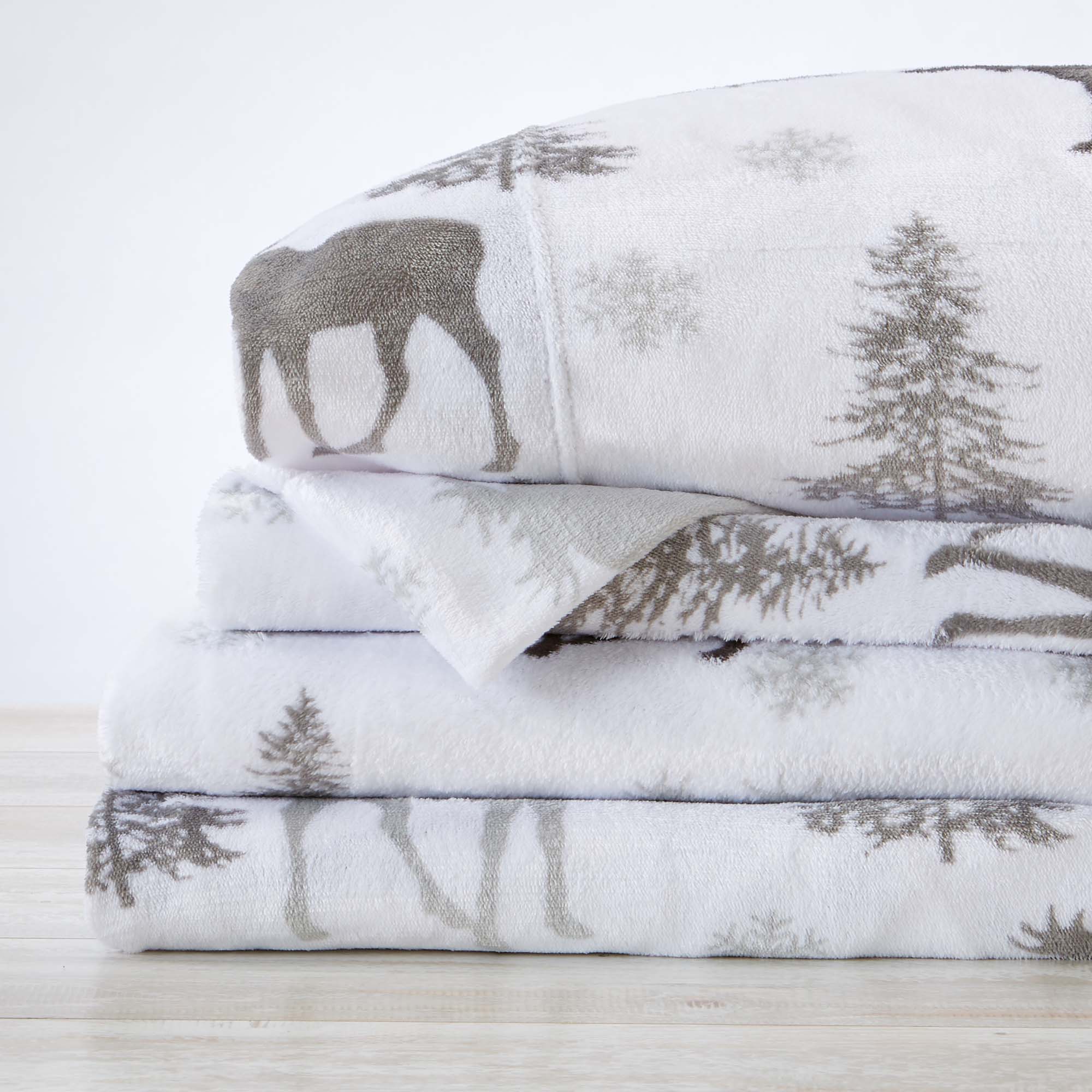 Printed Plush Sheet - Velvet Luxe Collection Great Bay Home