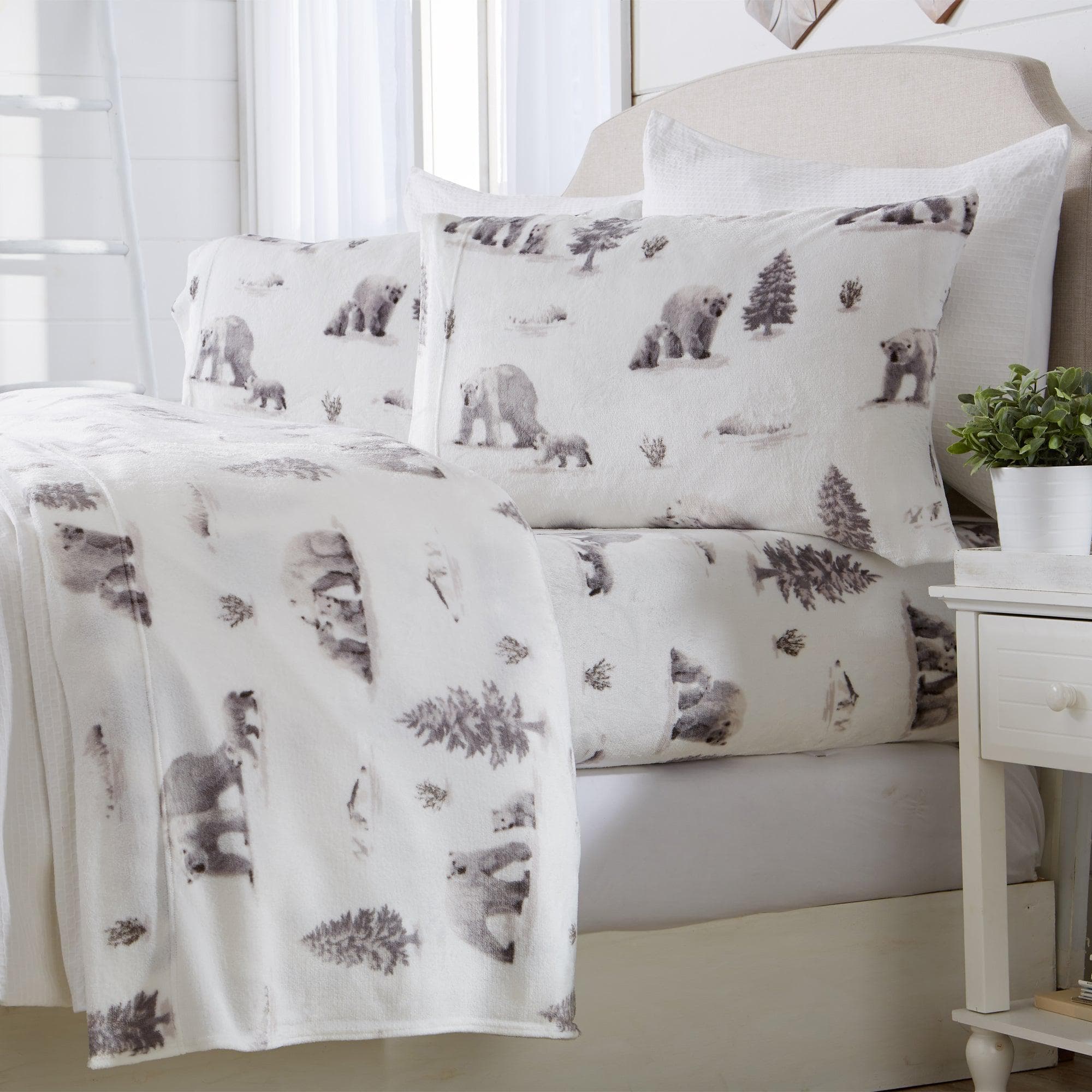 Printed Plush Sheet - Velvet Luxe Collection Great Bay Home