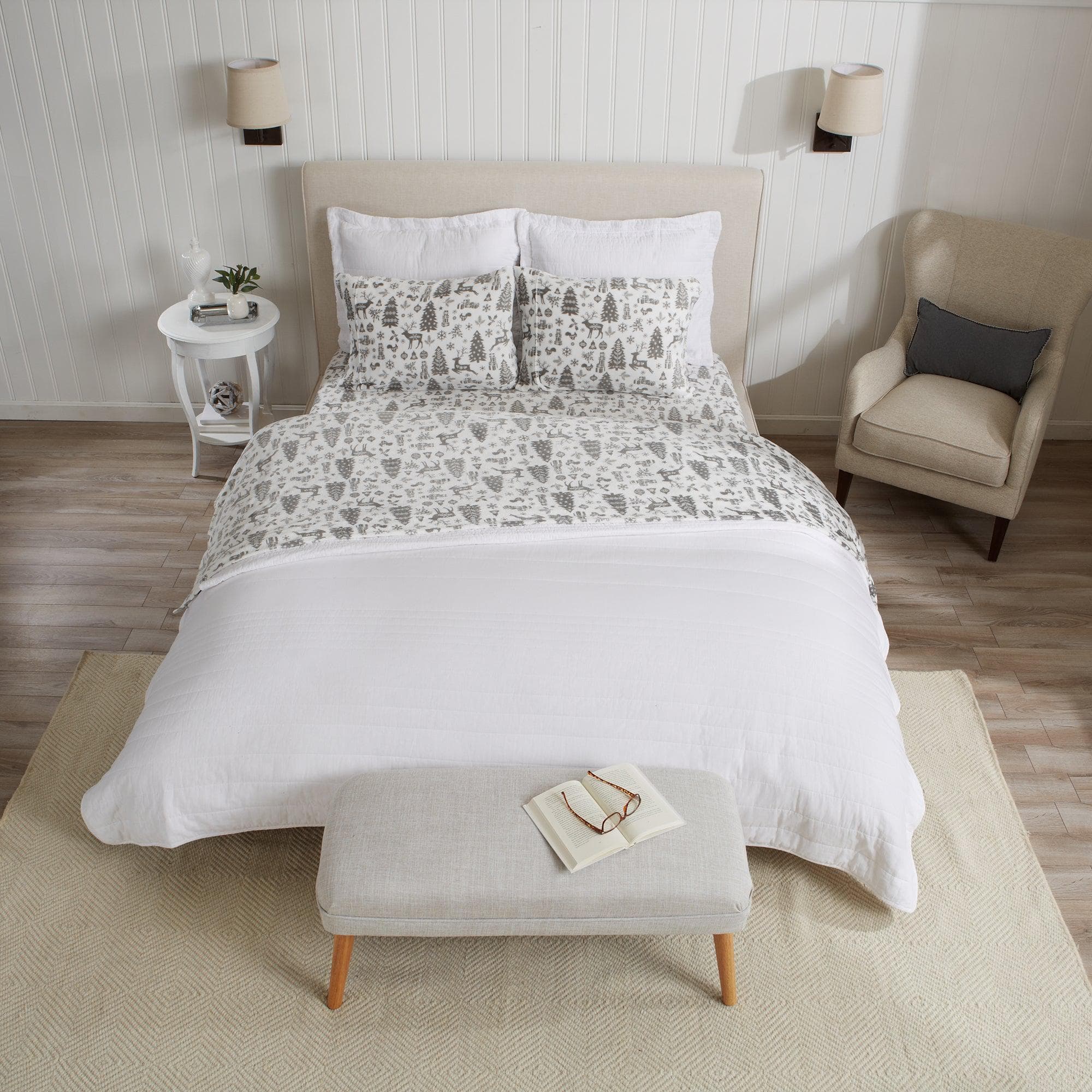 Printed Plush Sheet - Velvet Luxe Collection Great Bay Home