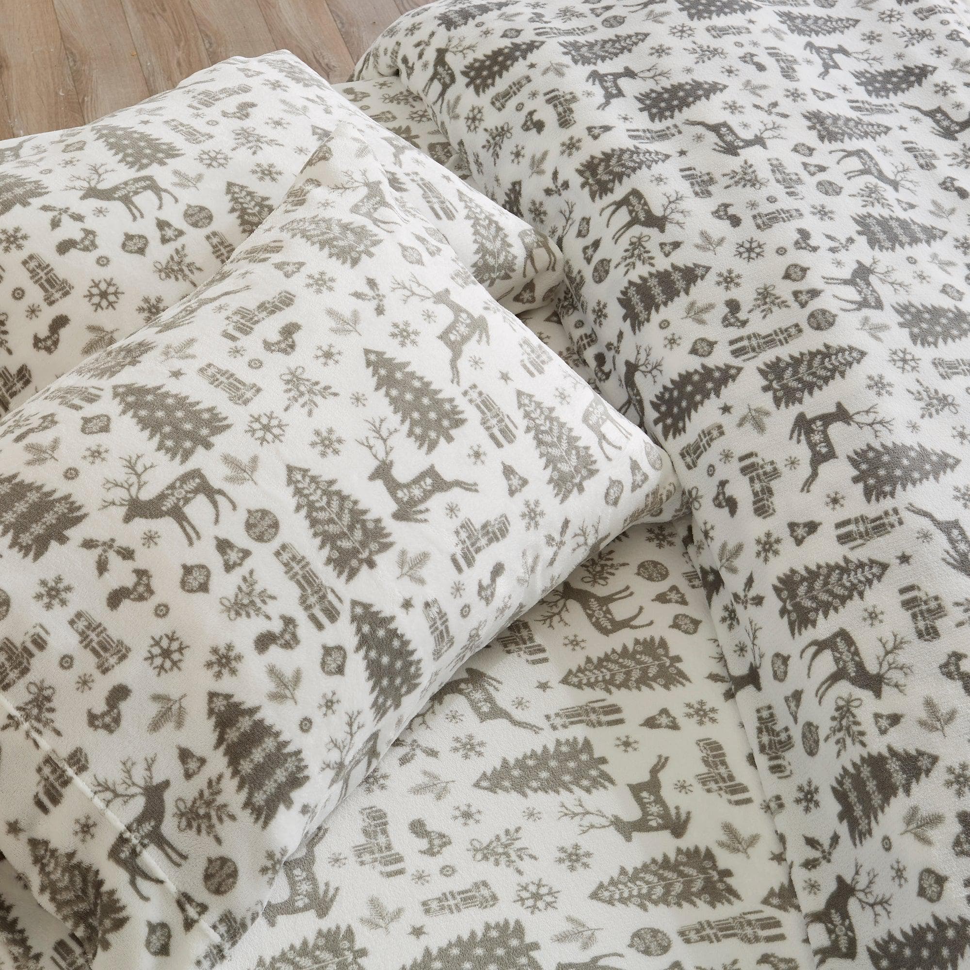 Printed Plush Sheet - Velvet Luxe Collection Great Bay Home