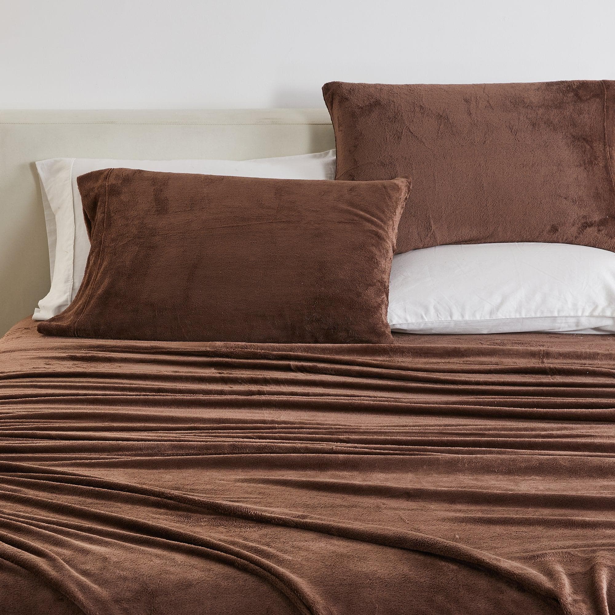 Solid Plush Sheet - Velvet Luxe Collection Great Bay Home