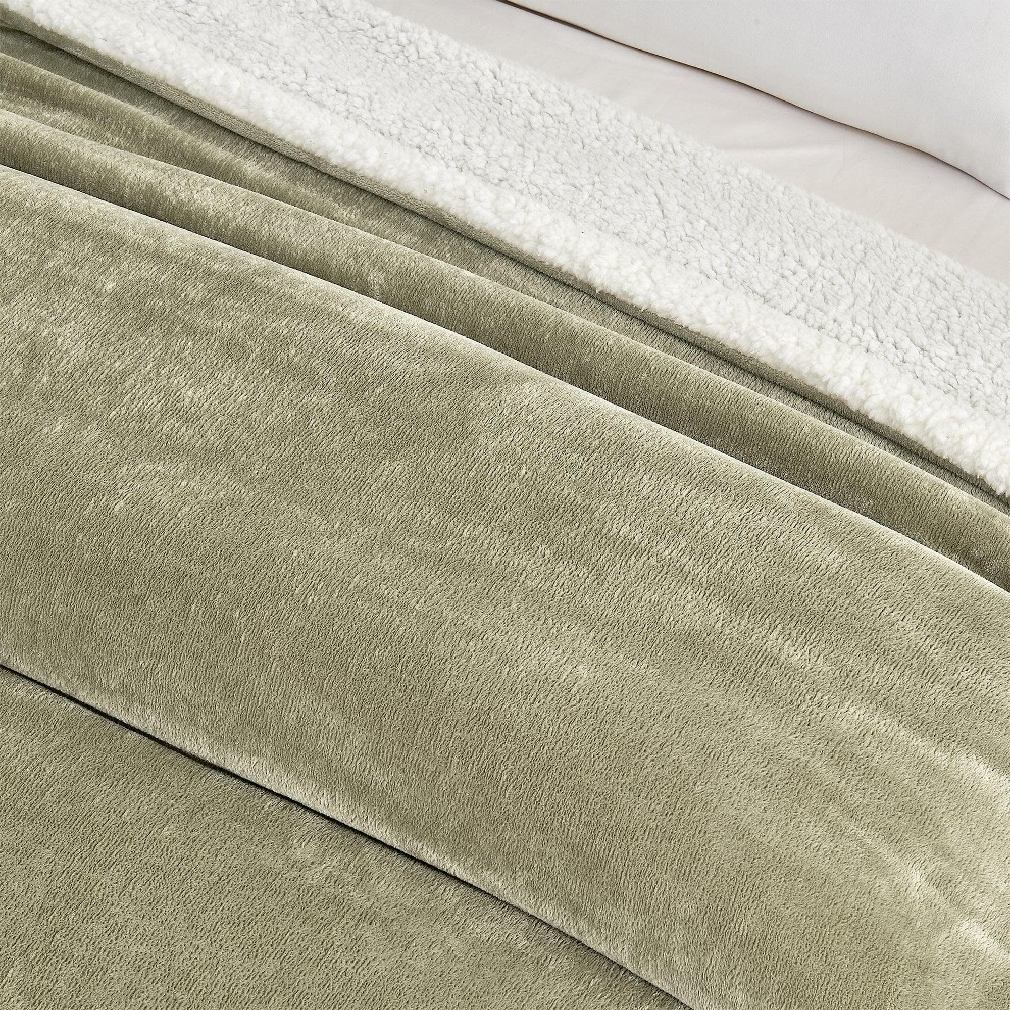 Velvet Plush Sherpa Luxury Bed Blanket - Kinsley Collection Great Bay Home