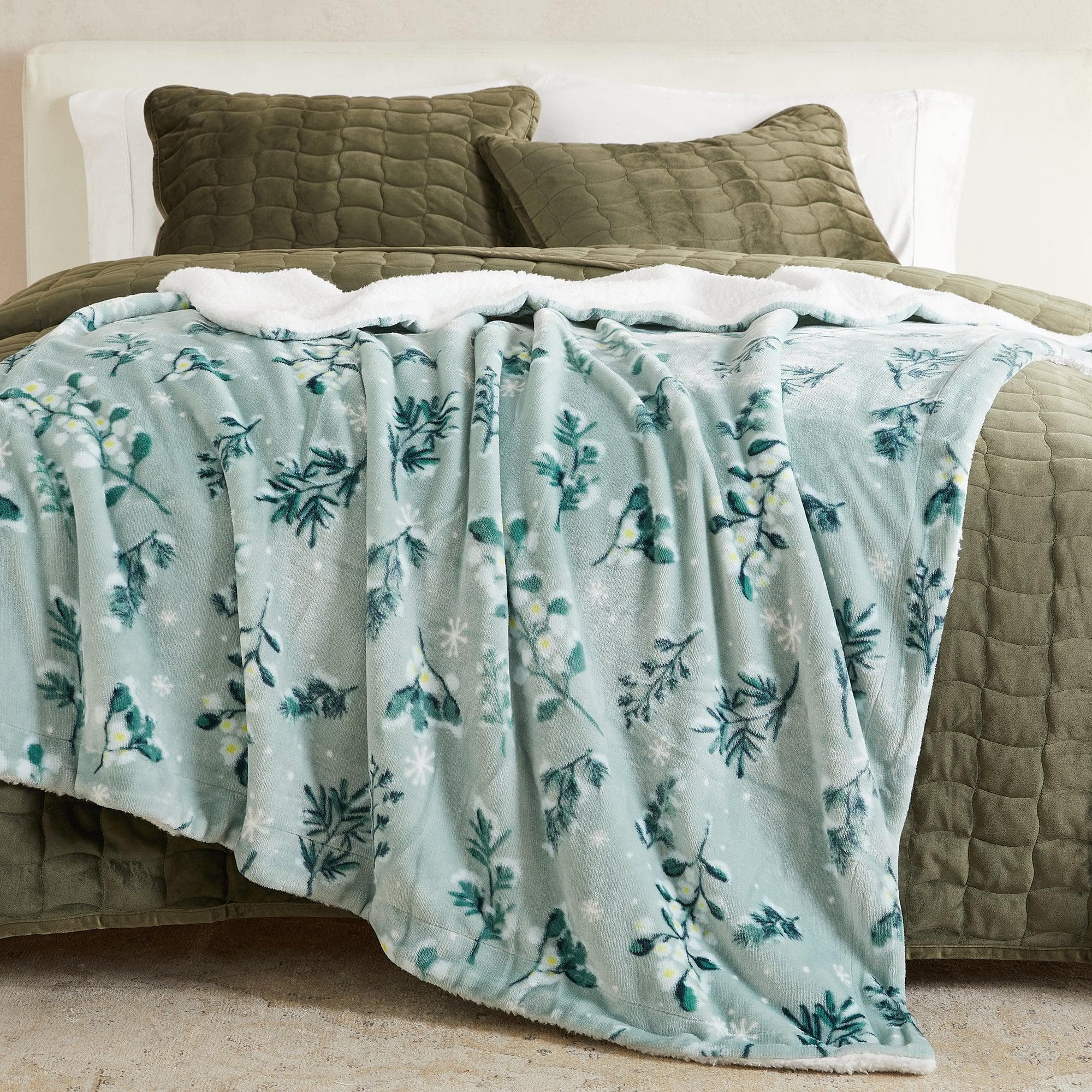 Velvet Plush Sherpa Luxury Bed Blanket - Kinsley Collection Great Bay Home