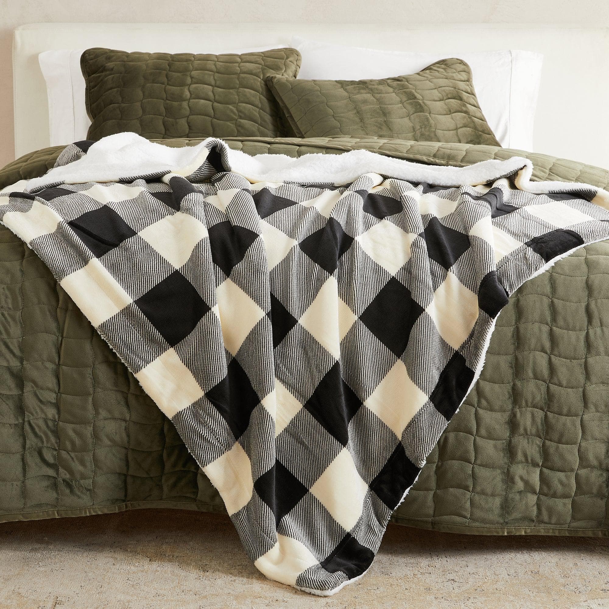 Velvet Plush Sherpa Luxury Bed Blanket - Kinsley Collection Great Bay Home
