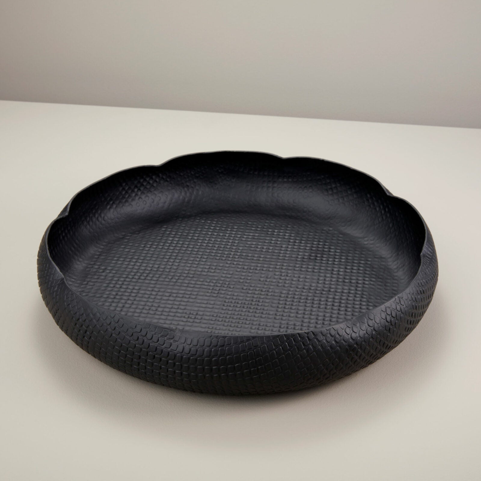Gwyneth Aluminum Low Bowl Tea + Linen