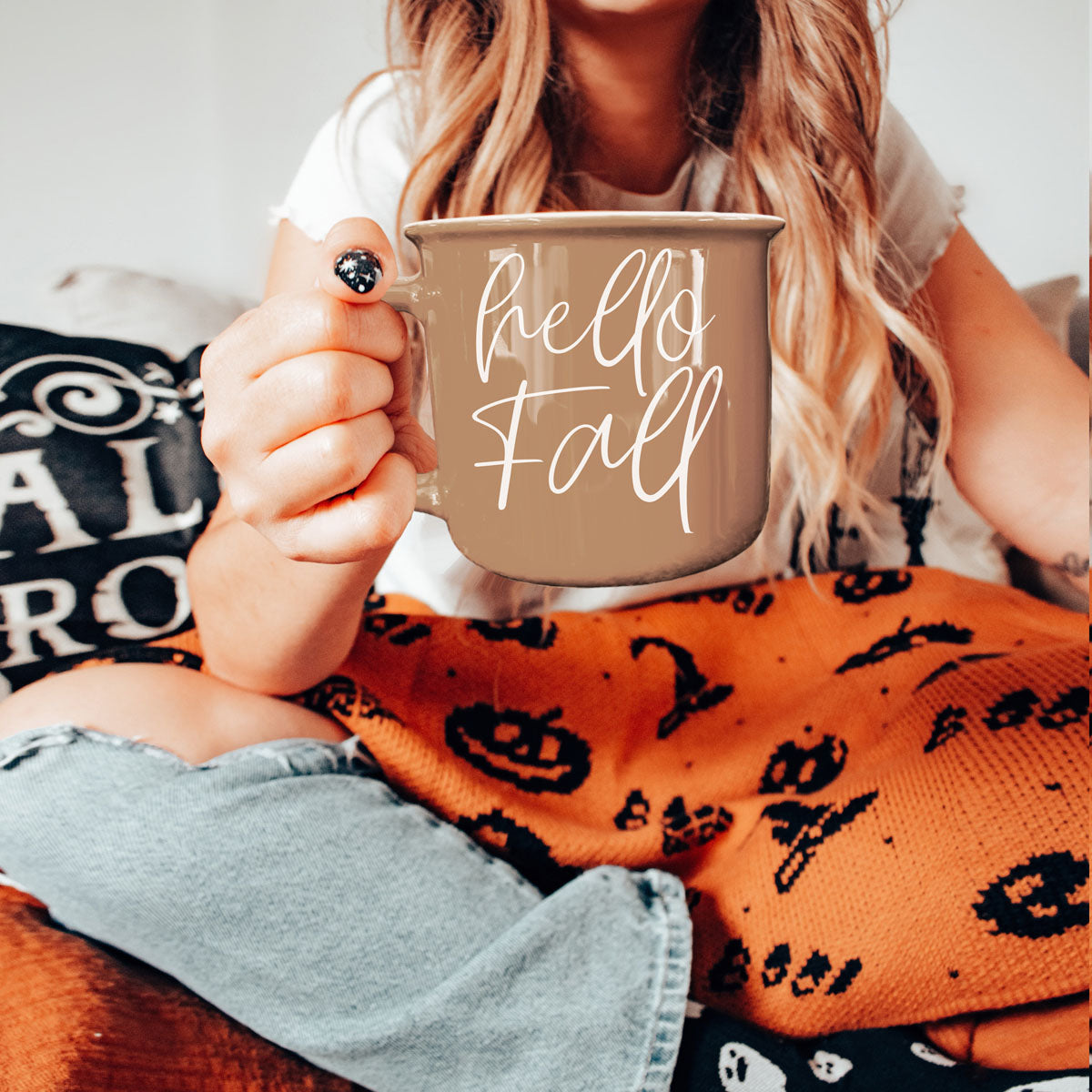 Hello Fall Gia Roma