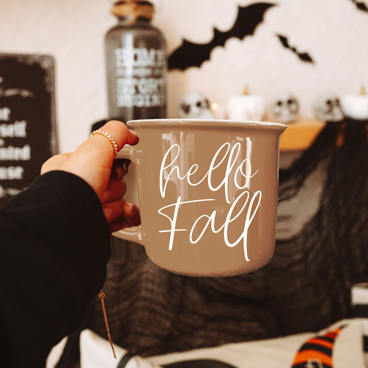 Hello Fall Gia Roma