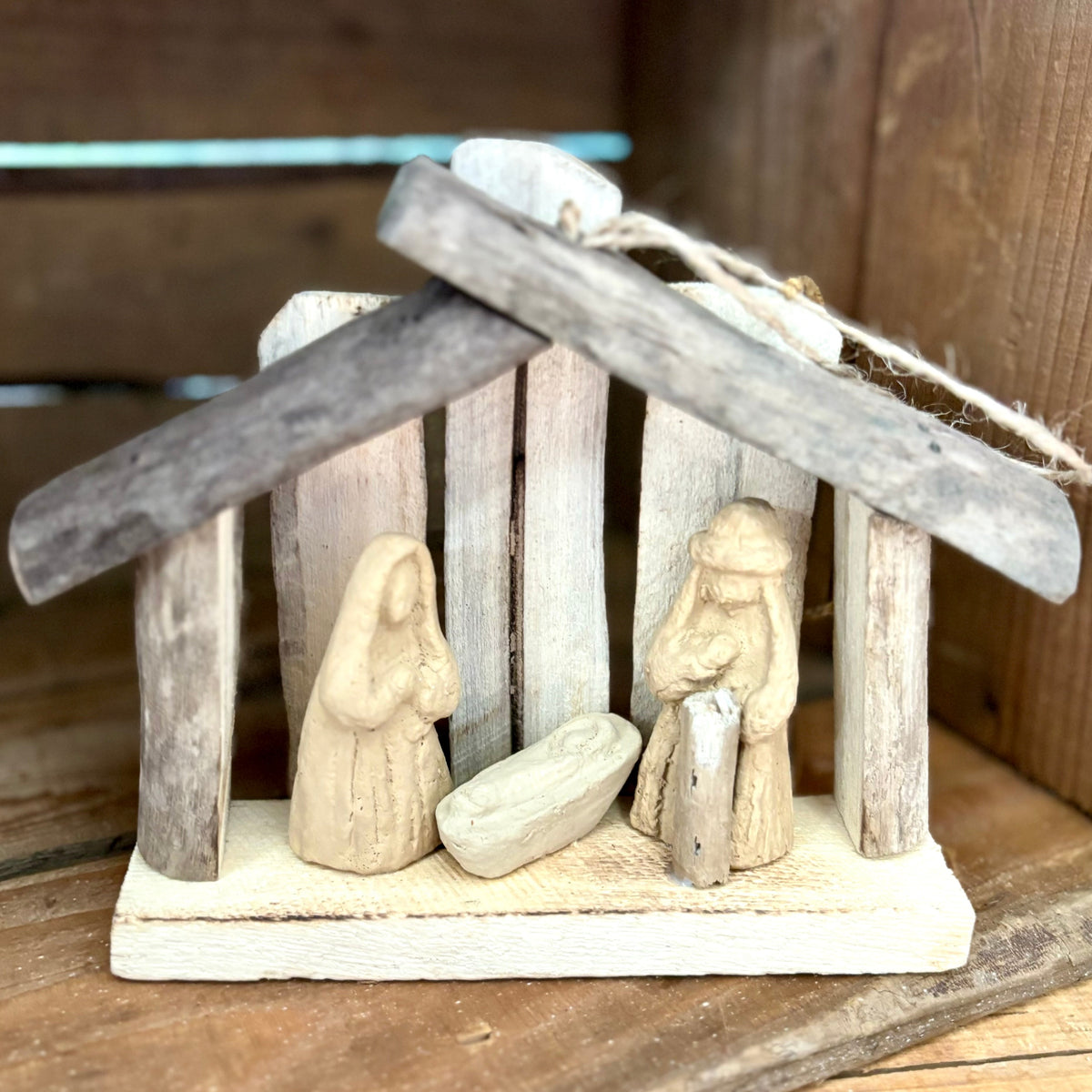 Driftwood Nativity on Twine Ornament Branches Designs