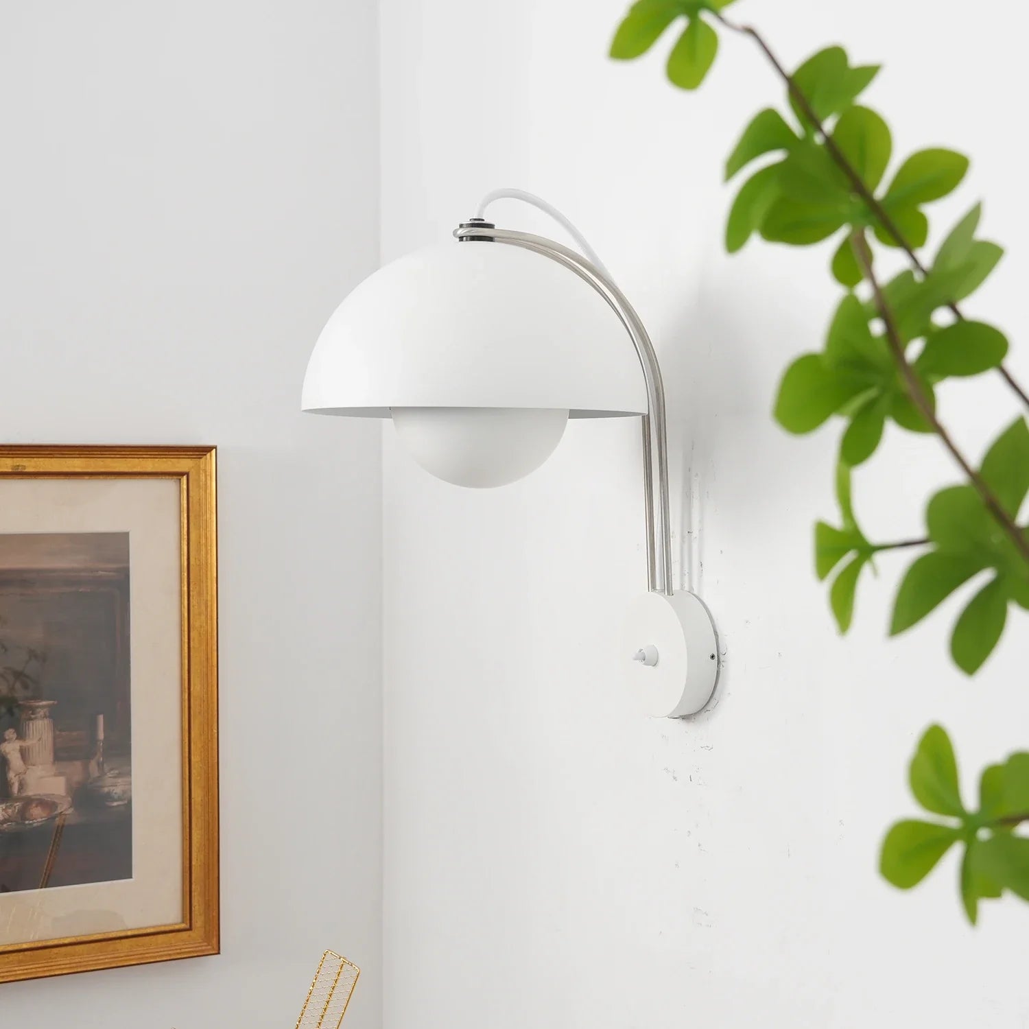 Flower VP8 Wall Lamp