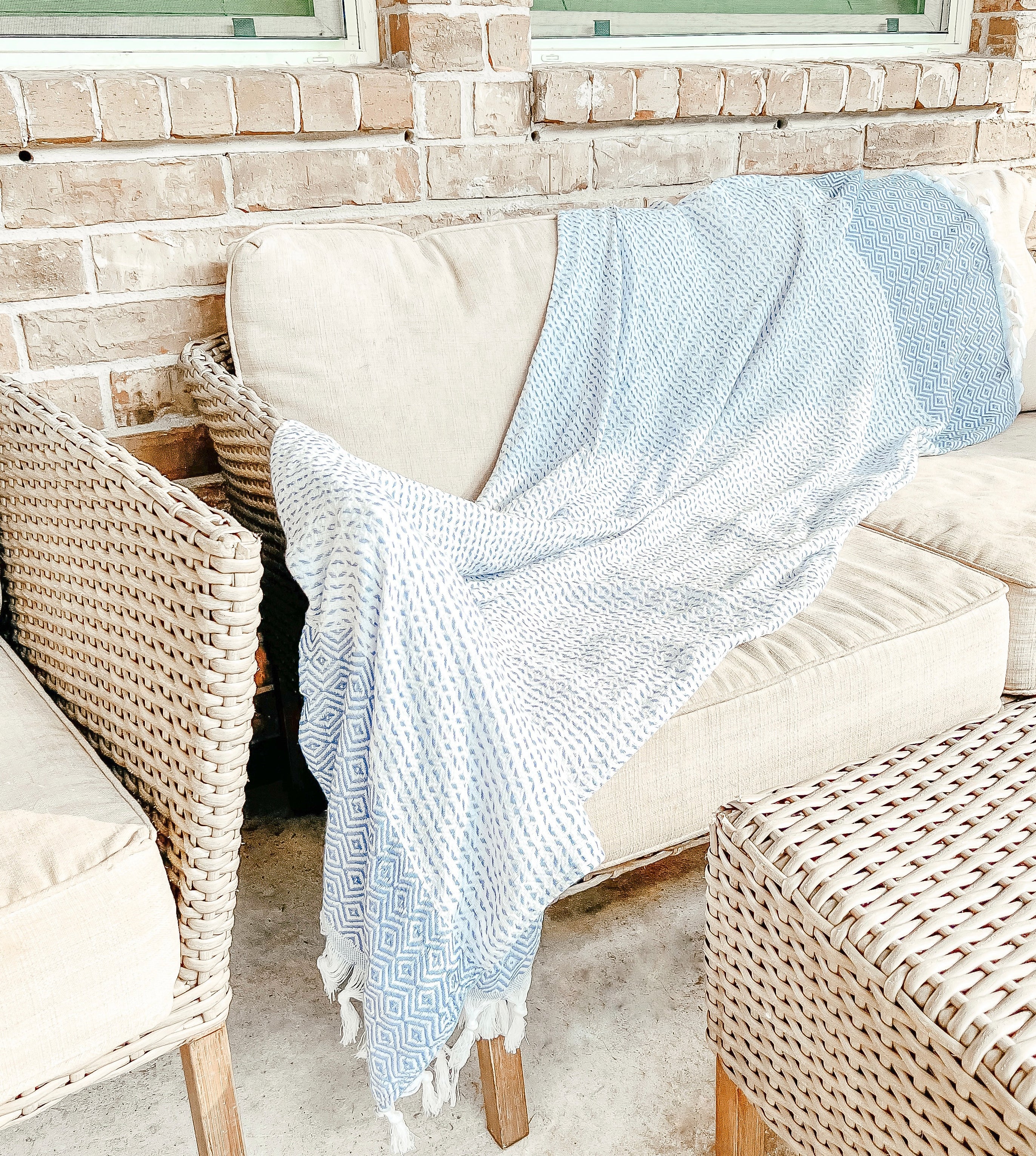 Azra Towel 200GSM Gia Roma