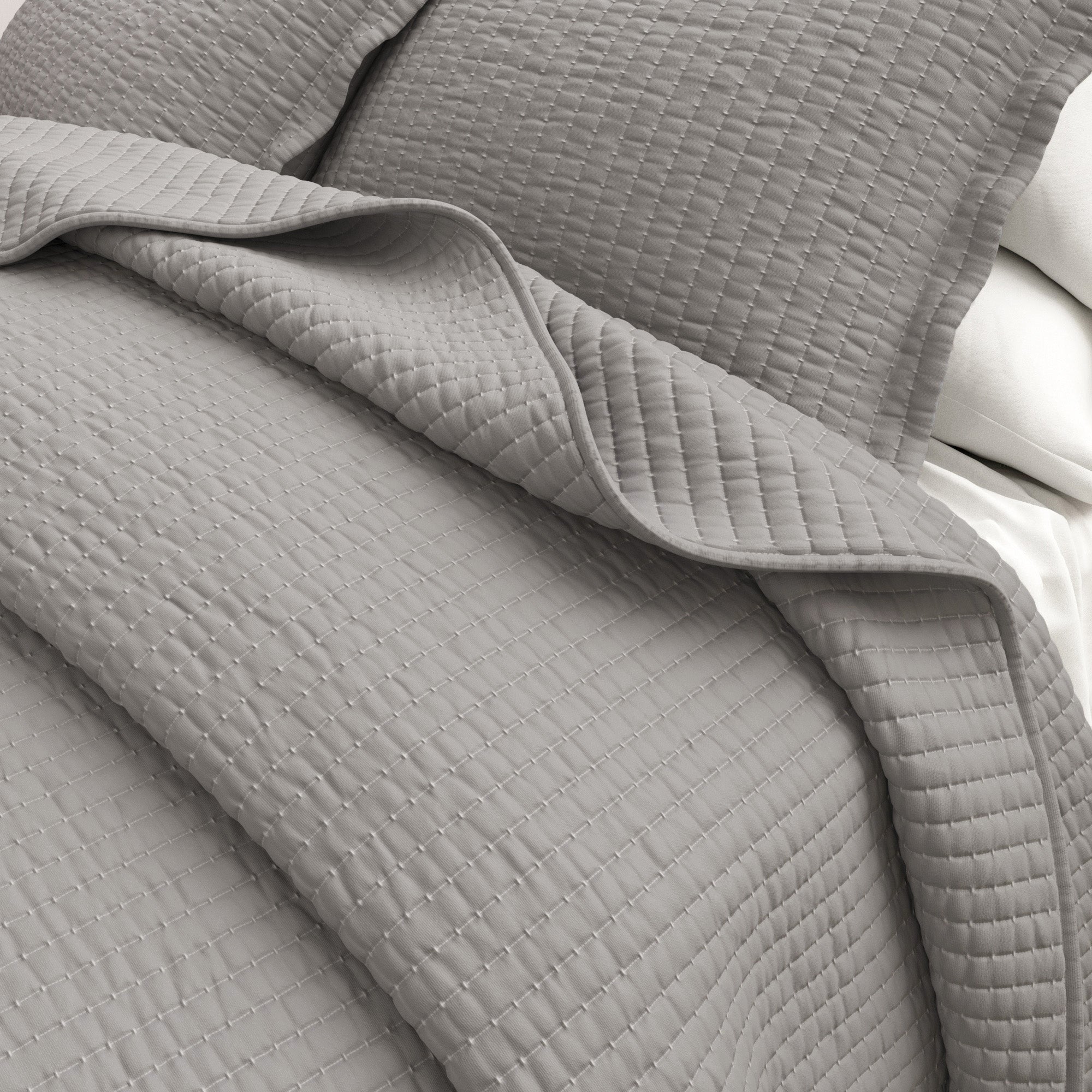 Solid Quilt - Alicia Collection Great Bay Home