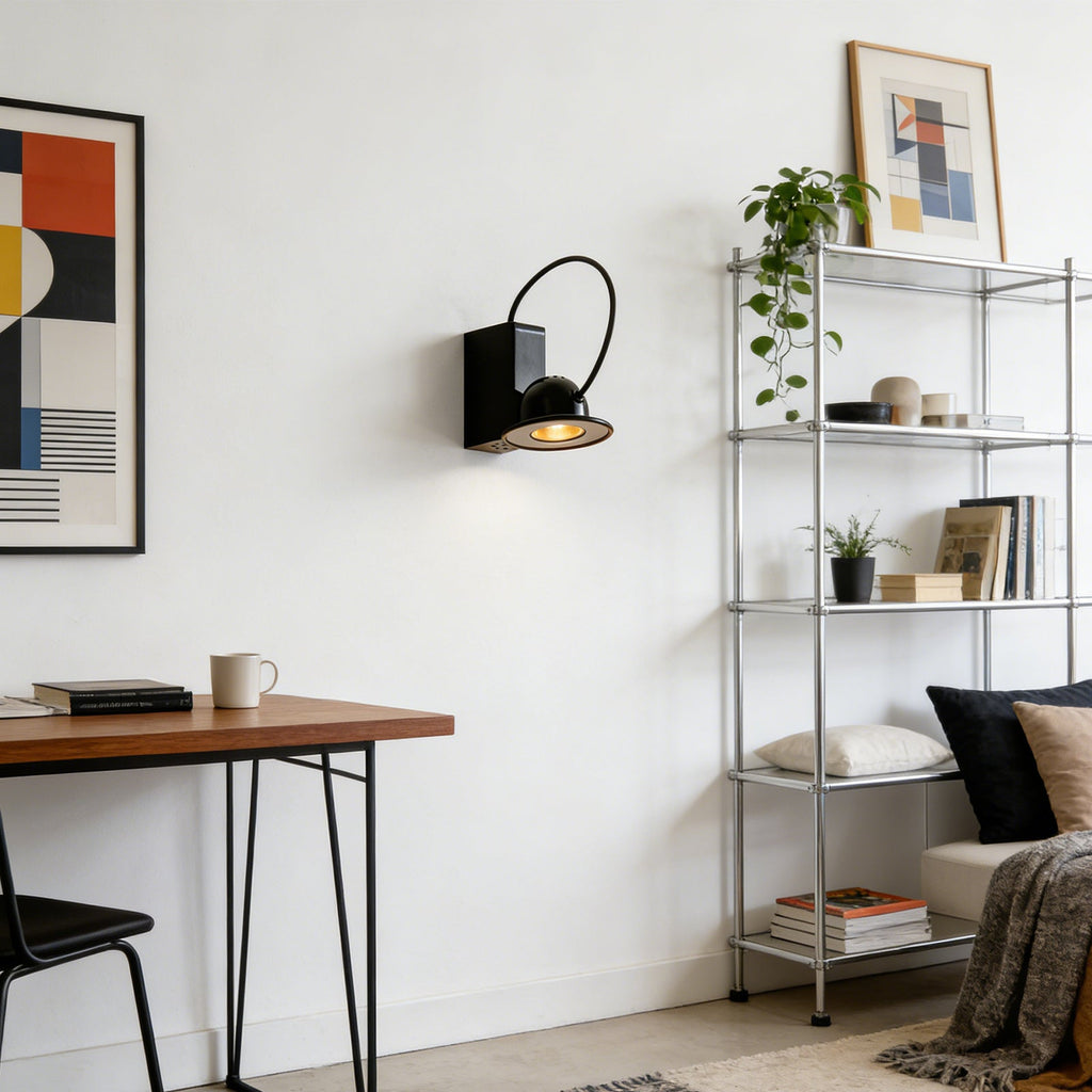 Vintage Fun Magnetic Table Lamp