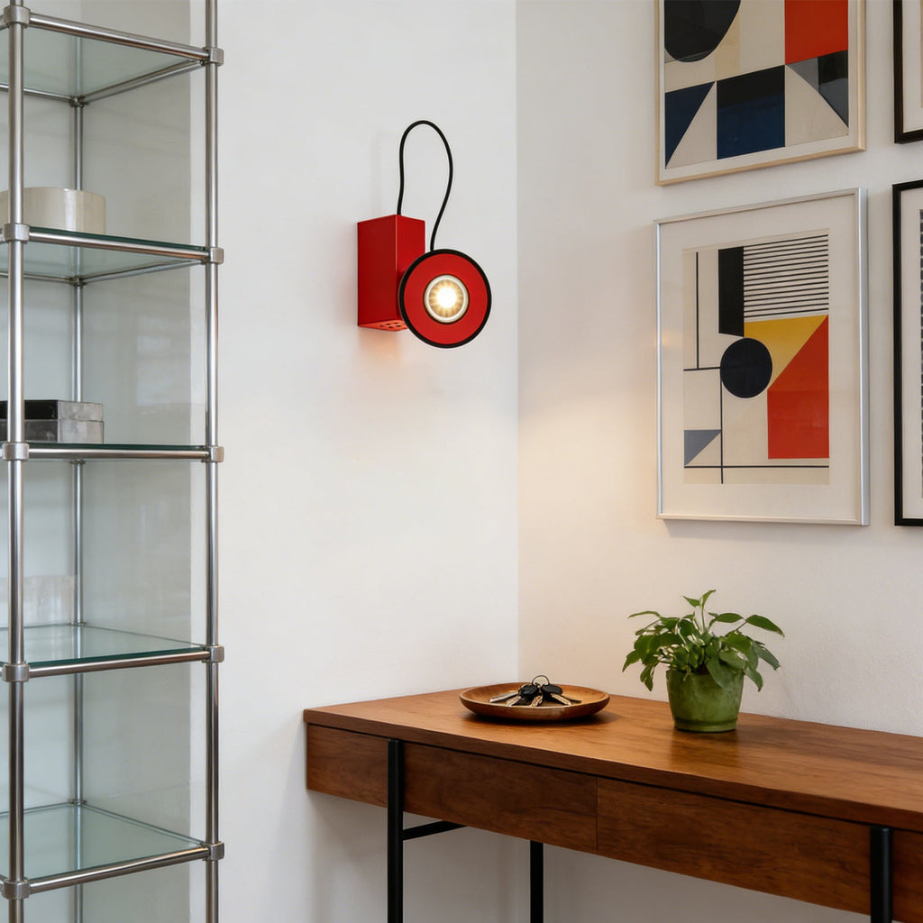 Vintage Fun Magnetic Table Lamp