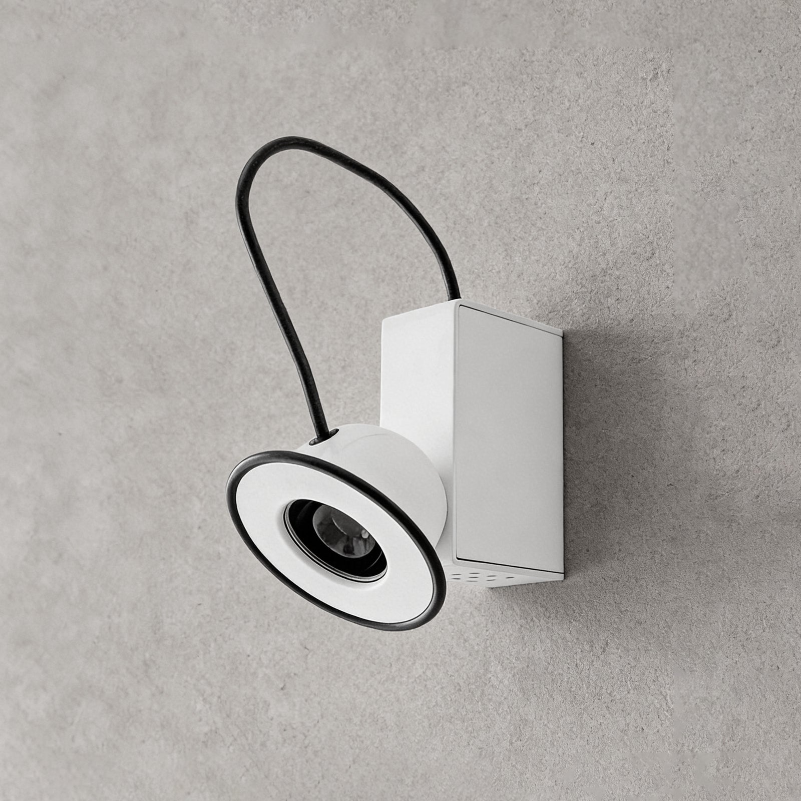 Vintage Fun Magnetic Table Lamp