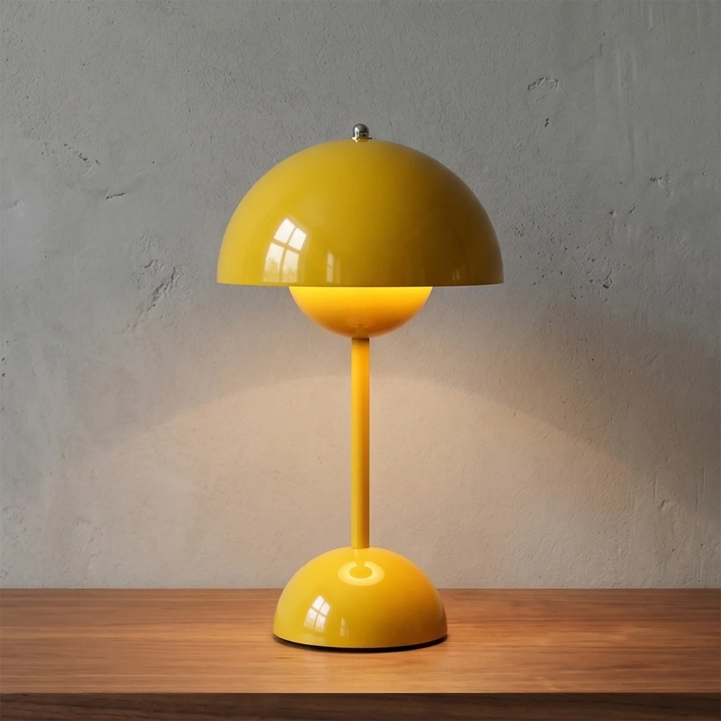 vp3 Table Lamp