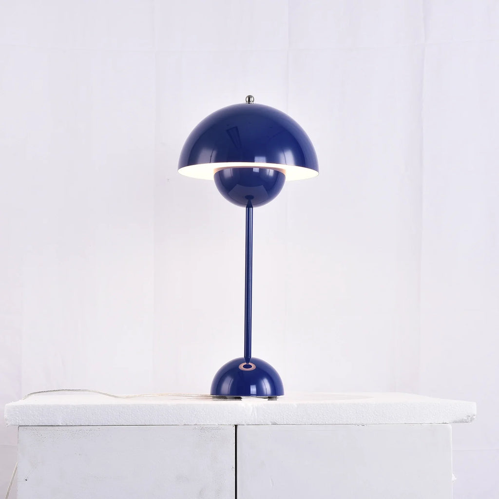 vp3 Table Lamp