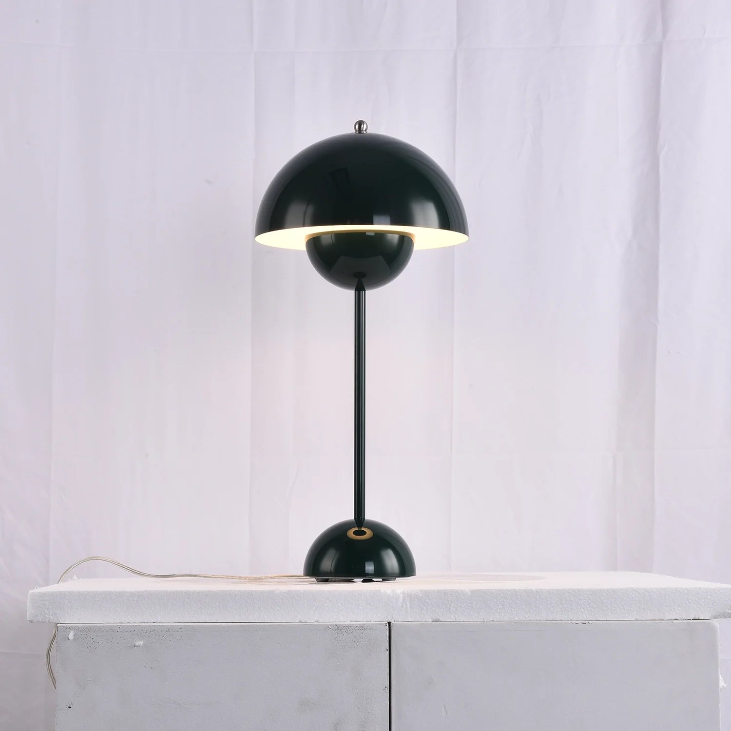 vp3 Table Lamp