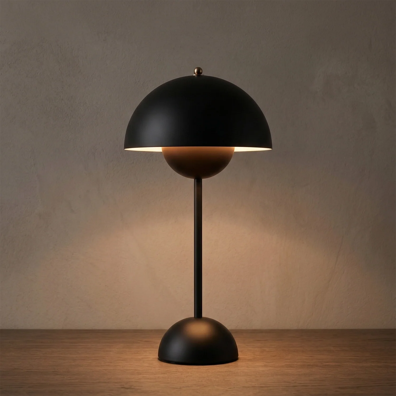 vp3 Table Lamp