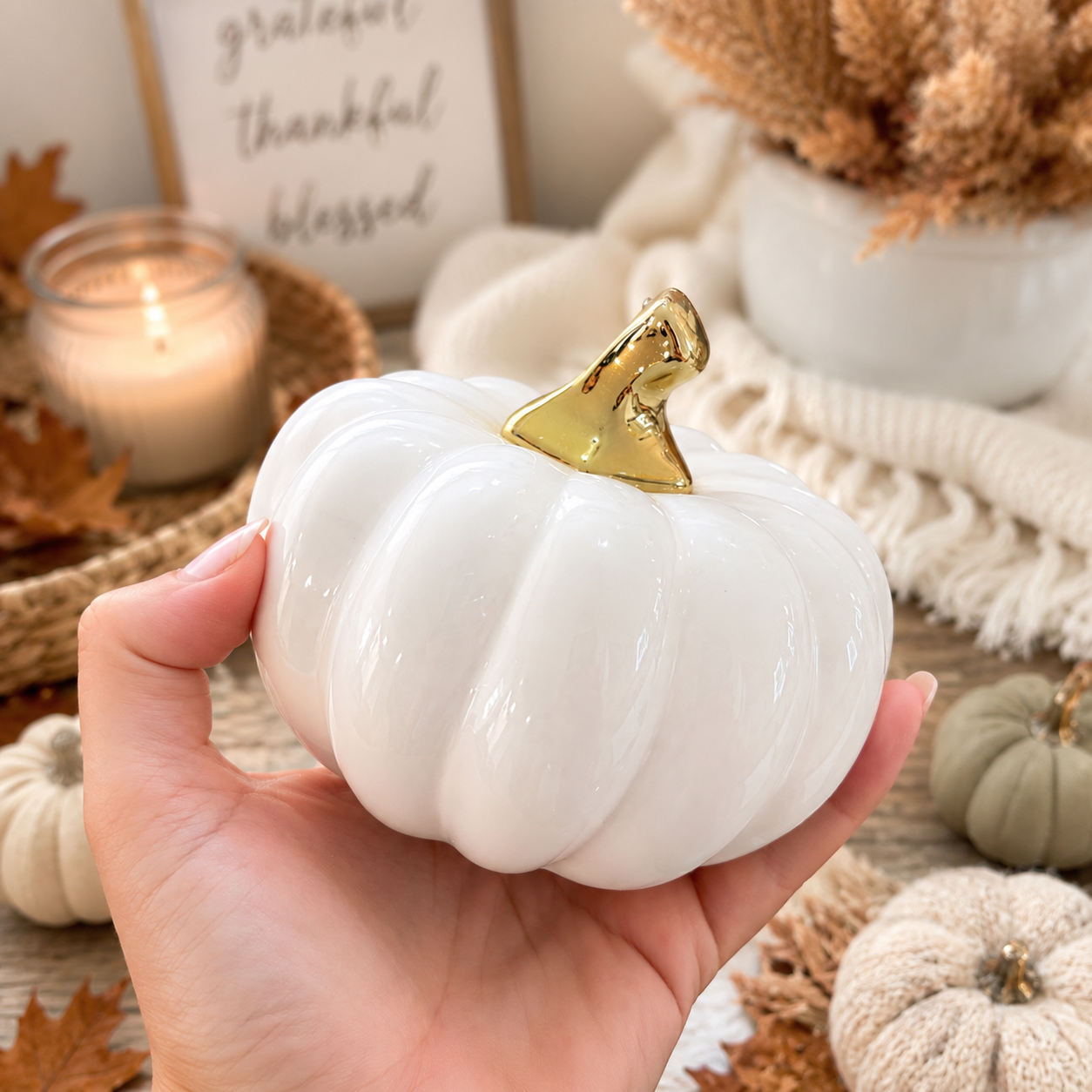 White Luxe Pumpkin Gia Roma